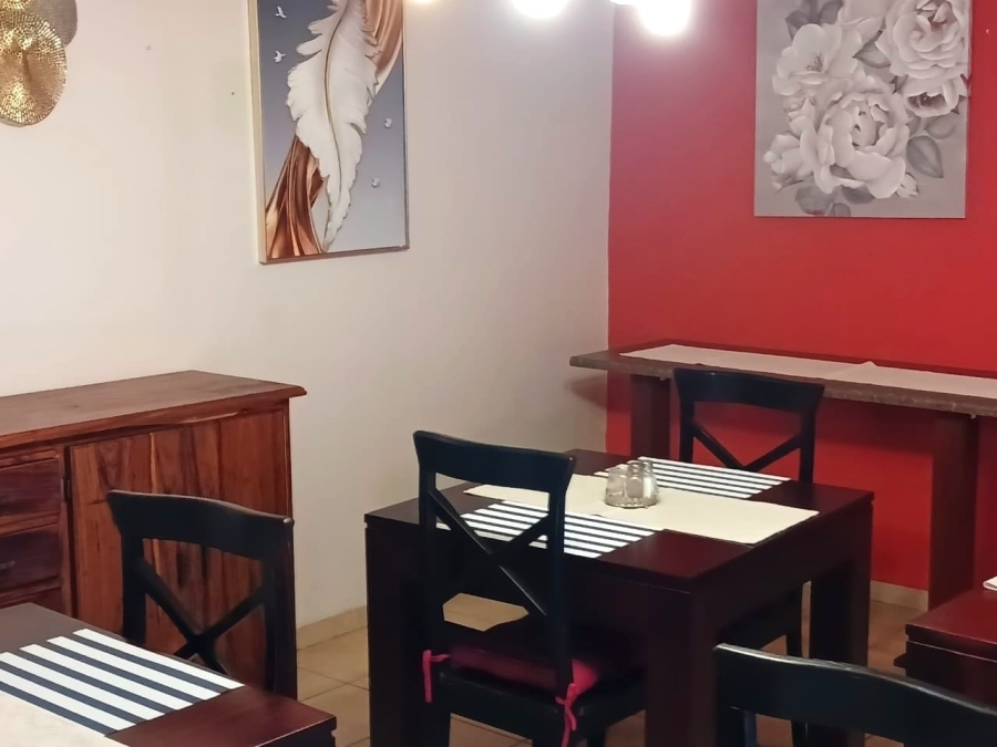 8 Bedroom Property for Sale in Cashan North West